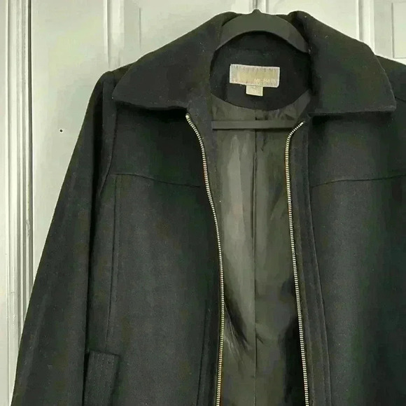 Michael Kors black jacket coat with gold zipper - Picture 3 of 5